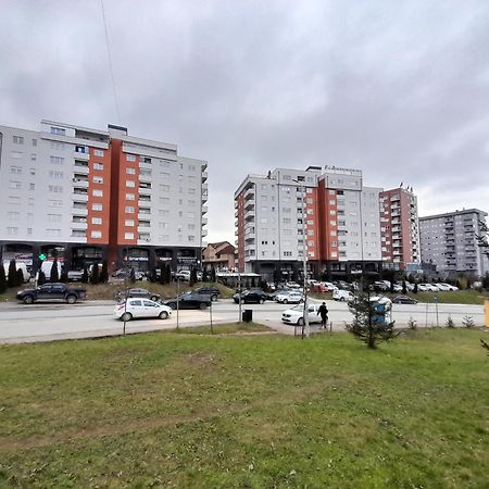 Gray Apartment 1 Pristina Eksteriør bilde