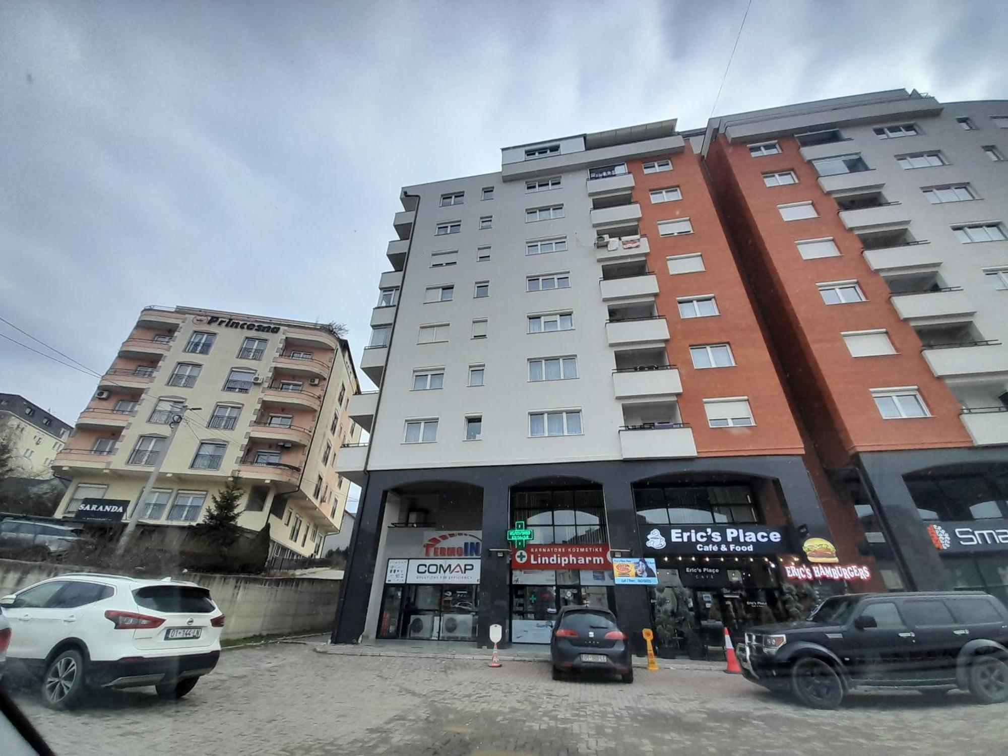 Gray Apartment 1 Pristina Eksteriør bilde